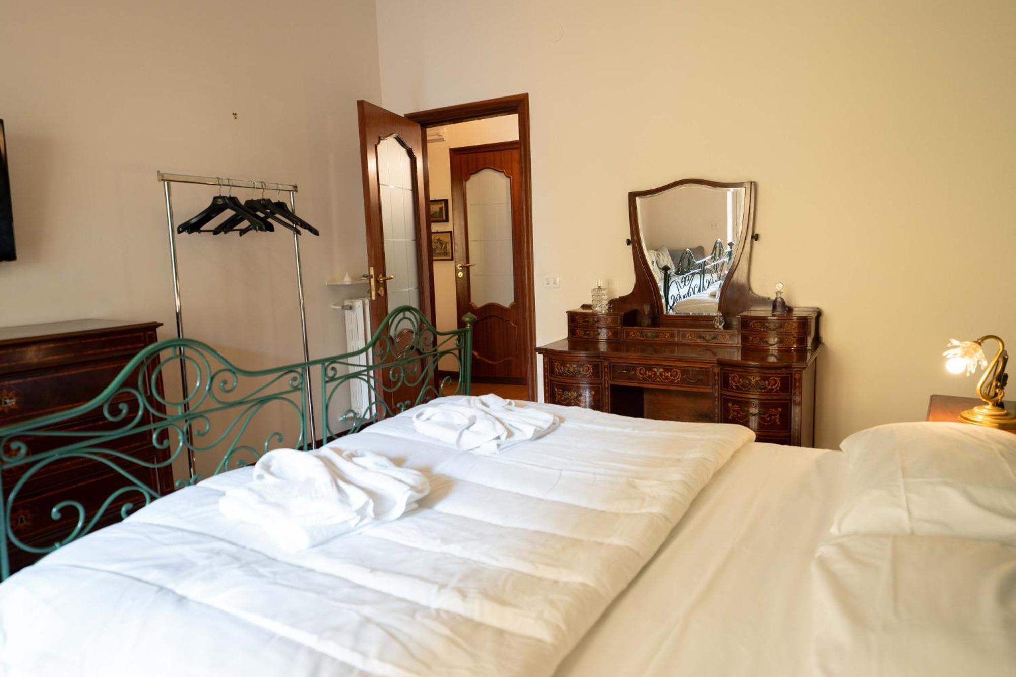 Un Salto Al Vomero By Dimorra Appartement *