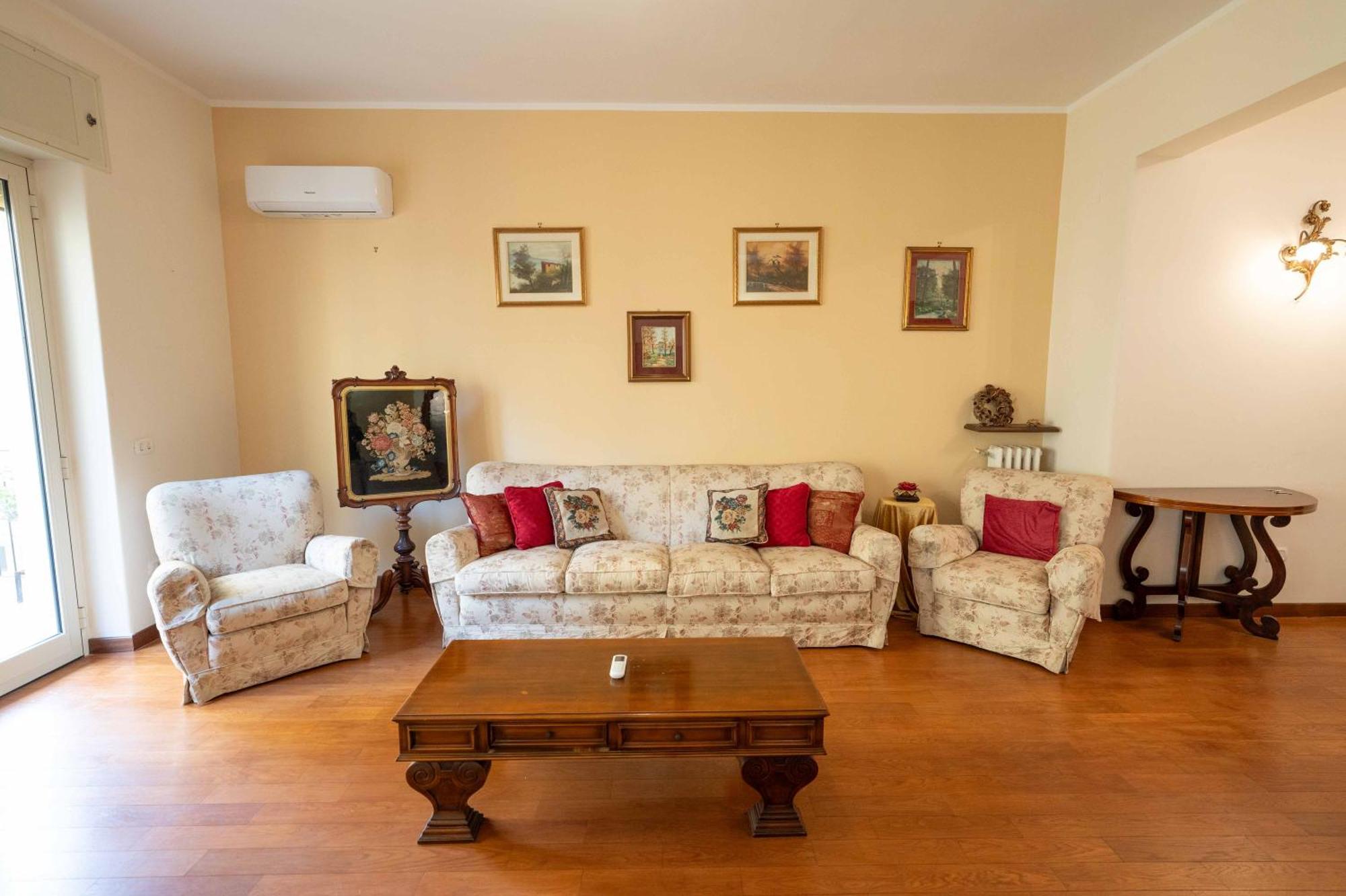 Un Salto Al Vomero By Dimorra Appartement Naples